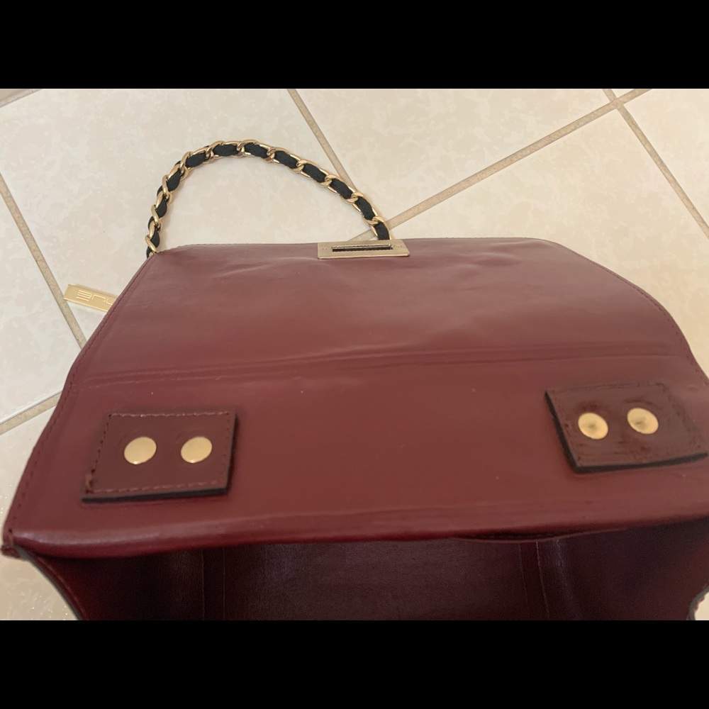 Handbag - Picture 6 of 7